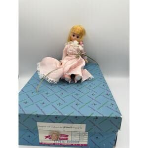 Madame Alexander Doll 1993 La Petit Boudoir 10'' Collectible Doll with Dress